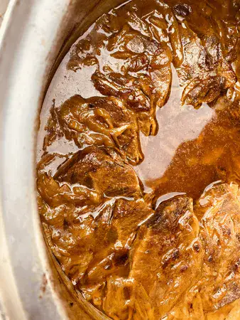 צלי בקר ברוטב פטריות