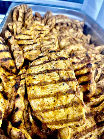 חזה עוף על האש